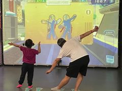 -极限PLAY运动娱乐新世界·团建派对潮玩休闲馆·室内蹦极高空游乐园