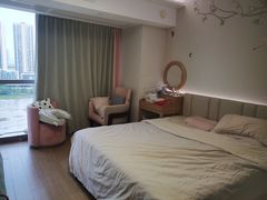-雪梅月子中心(华侨城店)