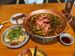 -SHAN山(前滩太古里店)