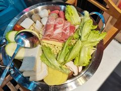 -哈哈碳都·牛肋条无限自助烤肉(台江万达店)