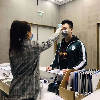 健身房可以锻炼了哦 为了会员的安全 到店需要