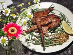 -LESCEDARS Brasserie Bistro香柏树