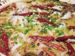 -江渔儿酸菜鱼(港湾1号店)