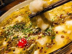 酸菜鱼-十三式重庆江湖菜(金茂览秀城店)