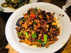 土萝卜干炒土腊肉-吃饭皇帝大土家民族菜(正大广场店)