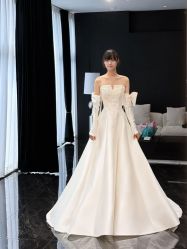 -Renee芮亦婚纱