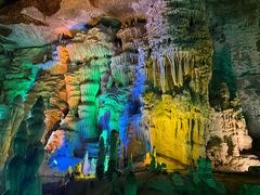 -泰安地下龙宫景区