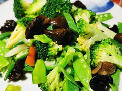山茶油炒远郊时蔬-顺承小院儿