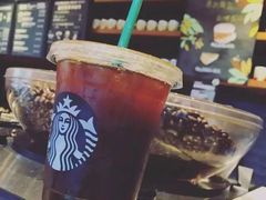 -星巴克臻选(上海今潮8弄店)