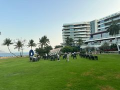 -JW万豪厨房餐厅·滨海草坪烧烤·海鲜·海景(三亚绿发山海天JW万豪酒店)