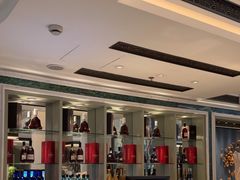 -浅深(世茂滨江精品店)