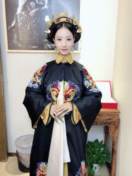 -盘子女人坊生日照·摄影馆(华强店)