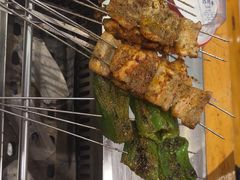 -古彭7只羊·鲜羊肉串·龙虾烧烤(玄武墨香路店)