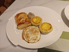 -OPUS+聚全日餐厅(广州增城碧桂园希尔顿逸林酒店)