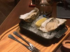 -恰餐厅及酒吧 CHAR Bar & Grill (北京丽都皇冠假日店)