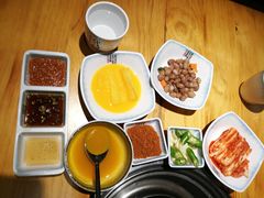 -唯成•韩国炭火烤肉 유성고기