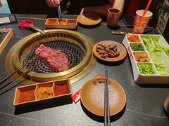 -極屋鮨牛 · 烧肉酒场(时代C馆店)