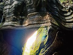 -梭布垭石林景区