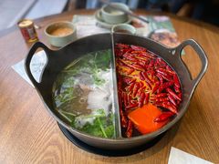 草本鸳鸯锅-盡膳口福跷脚牛肉火锅(晶耀前滩店)