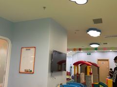 -巧虎KIDS早教托育成长中心(北京西城天虹中心)
