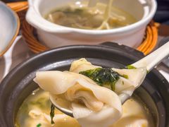 -馋三尺蟹粉小笼(人民广场店)