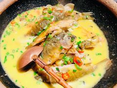 -佬麻雀·剁椒鱼头(京基KK One店)