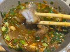 -肖肖酸萝卜鱼火锅(总店)