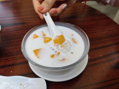 芋圆椰汁芒果西米露-周大娘牛乳(旧寨古村总店)