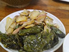 -茅屋大酒店