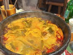 -黔有有贵州酸汤夺夺粉火锅(五味十字店)