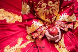 -藤薰定制中式嫁衣礼服旗袍店
