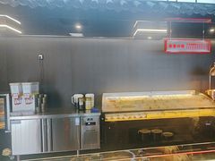 -牛武士寿喜烧·和牛火锅自助(全球首店)