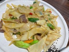 -民间瓦缸煨汤館(嵩山路店)