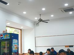 -珊珊小笼馆(仙霞路店)