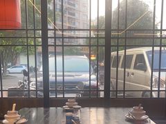 -饭桌故事·血鸭湘(荣宝华店)