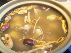 -潮牛海记•潮汕牛肉火锅•醉鸡煲•粿条汤(通北路店)
