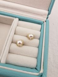 -威德钻石-克拉钻大本营(南京东路店)