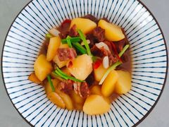 -鲸鱼妈妈月嫂/育婴师定制