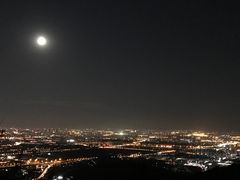 -鬼笑石后山停车场