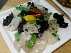 -宏记广东客家菜(丰汇店)