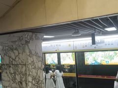 -烈士陵园(地铁站)