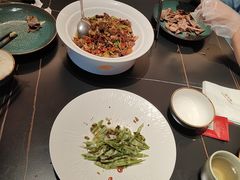 -鸽子侯·家宴·平价海鲜(绿地店)