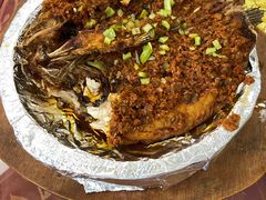 香茅草烤鲫鱼-蝴蝶泉宾馆-中餐厅