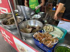 -老字号良记牛腩档