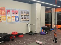 -乐刻运动健身(同曦假日百货店)