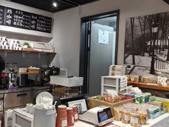 -泊星地咖啡馆(北京大学家园店)