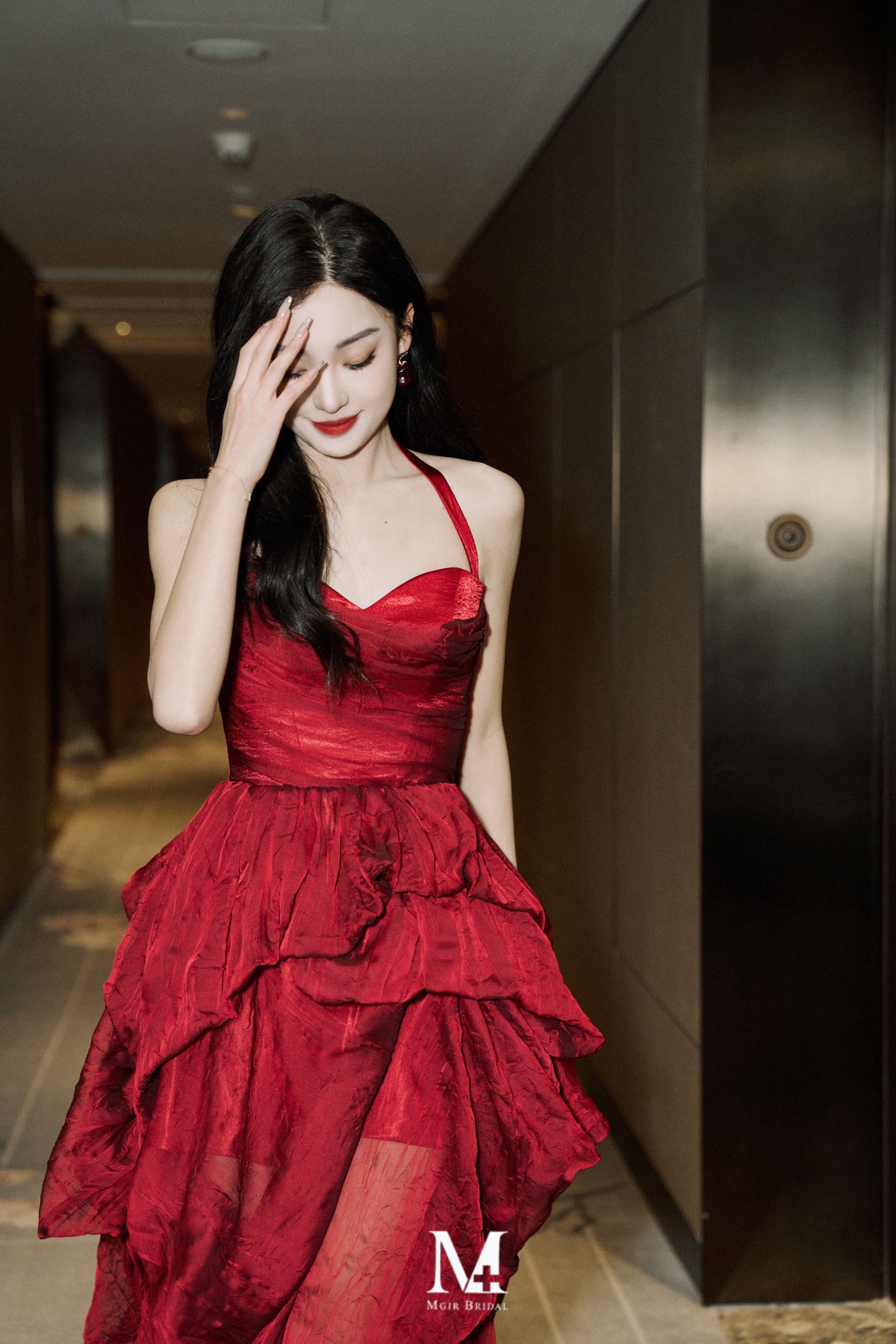 女明星的小红裙,靓到爆