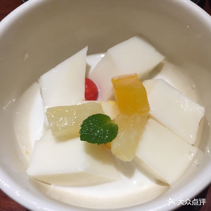 玛嘉烈(万象城店)杏仁糕图片