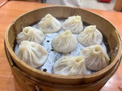 -莱莱小笼·乔艾