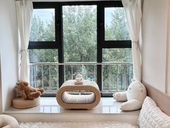 -东方体育中心(地铁站)